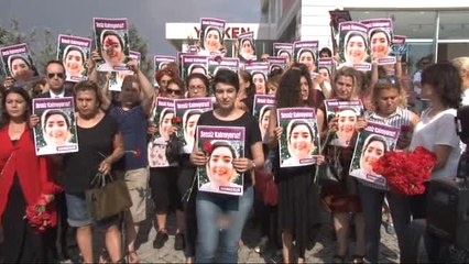 Kadınlardan Şule Çet Eylemi