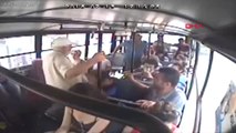 Kocaeli Otobüste Mini Etekli Kıza Tepki Gösterdi, Sürücüden Aracı Karakola Çekmesini İstedi