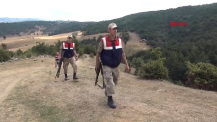 Tokat Jak Timleri Kayıp Evrim'in Evinin Çevresinde Arama Yaptı