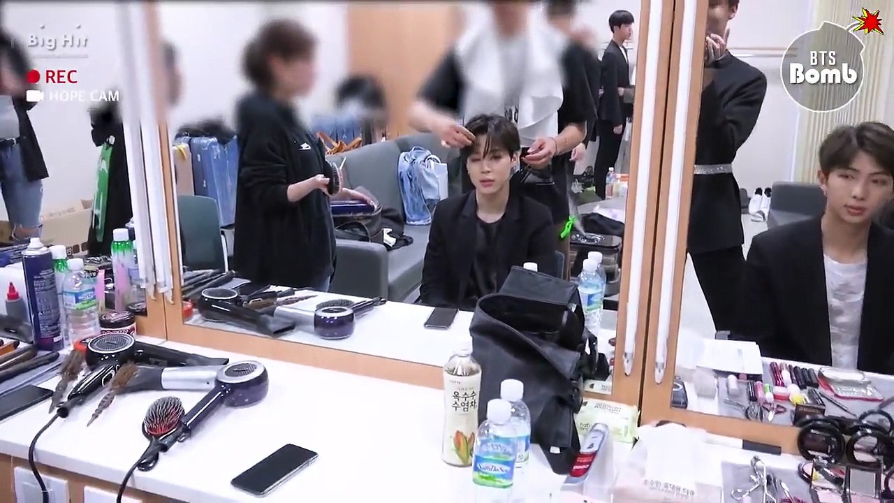 [EngSub] BANGTAN BOMB - Hobi's self camera @BTS COMEBACK SHOW