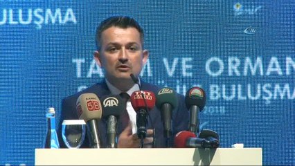Bakan Pakdemirli, sektörü dinledi: “Üreticiyi ezdirmemenin yollarını bulmamız lazım”