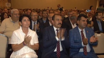 Bakan Pakdemirli, Sektörü Dinledi: "Üreticiyi Ezdirmemenin Yollarını Bulmamız Lazım"