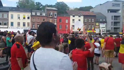 Belgique-Angleterre à la place de la Digue : premier but des Belges