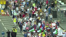 Tausende protestieren in Schottland gegen Trump