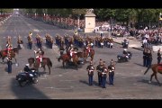 Fransa'da 14 Temmuz Ulusal Bayramı kutlamalarında beklenmedik kaza