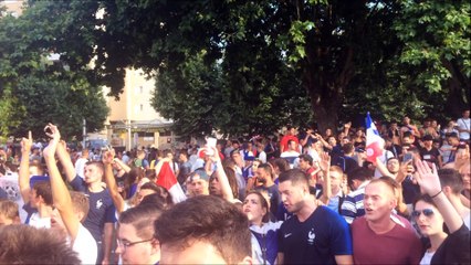 Coupe du monde: la folie en centre-ville de Bourgoin-Jallieu après la victoire