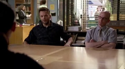 Community S06 E10 Basic RV Repair and Palmistry