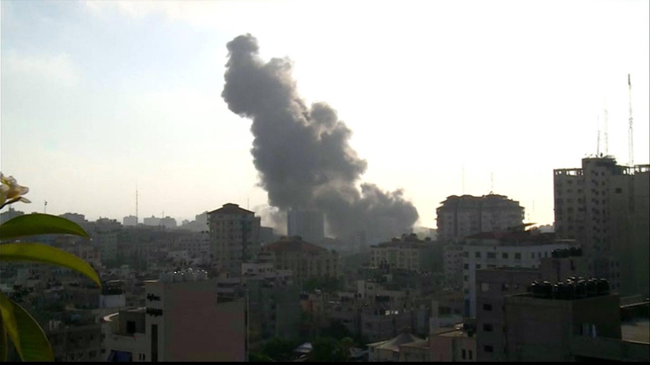 Israeli air raids kill two Palestinian teens in Gaza