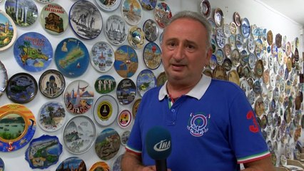 İş adamının tabak tutkusu...125 farklı ülkeden 830 tabak biriktirdi