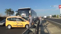 Yolcu Otobüsü Ticari Taksi ile Çarpıştı, İstanbul Tekirdağ Yolunda Trafik Kilitlendi