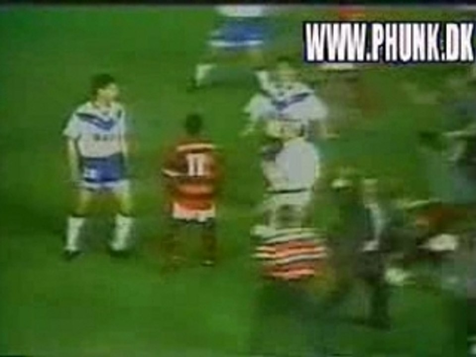 Football - grosse bagarre