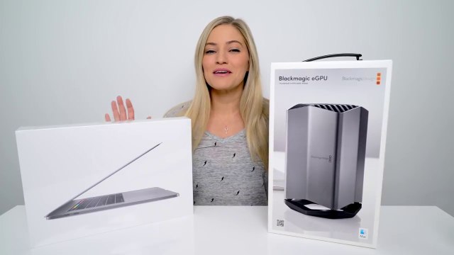 2018 MacBook Pro + Blackmagic eGPU Unboxing! iJustine