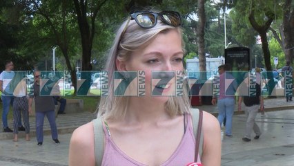 TURISTET NE TIRANE TE INTERESUAR PER MUZETE E KOMUNIZMIT - News, Lajme - Kanali 7