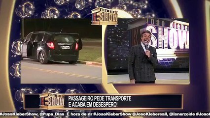 # Corrida de táxi vira cena de terror quando um zumbi é o passageiro