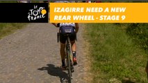 Gorka Izagirre abesoin d'une roue arrière /  need a new rear wheel - Étape 9 / Stage 9 - Tour de France 2018