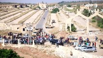 بدء اجلاء مقاتلين من مدينة درعا نحو الشمال السوري