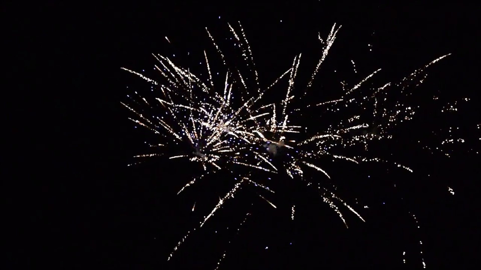 Rgs Fireworks Impressive 500g Video Dailymotion