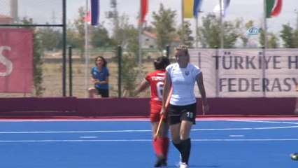 Açık Alan Avrupa Hokey Şampiyonası Konya'da Başladı