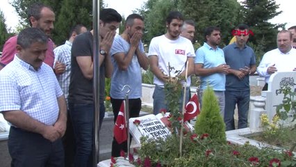 15 Temmuz Şehitleri Mezarları Başında Anıldı
