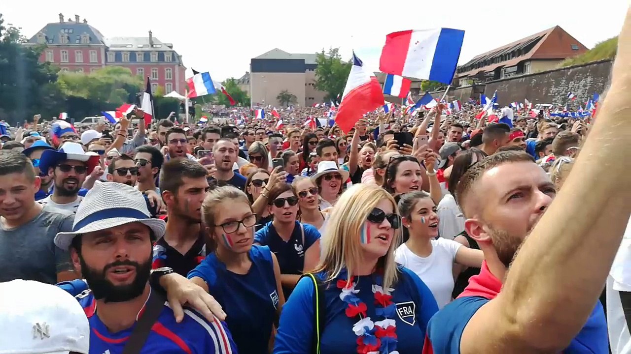 Finale de la coupe du monde : la Marseillaise depuis la fan zone de Belfort