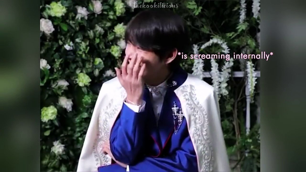 Jungkook and Taehyung Kissed Each Other On The Cheek || Taekook/Vkook Evidence 2018