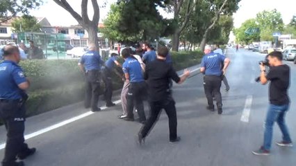 Ortalık Savaş Alanına Döndü.