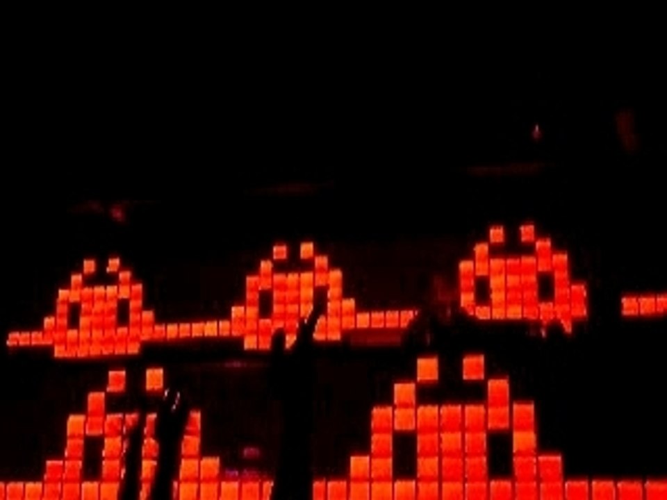 Joachim Garraud @ Mix Club (technoparade 2007)