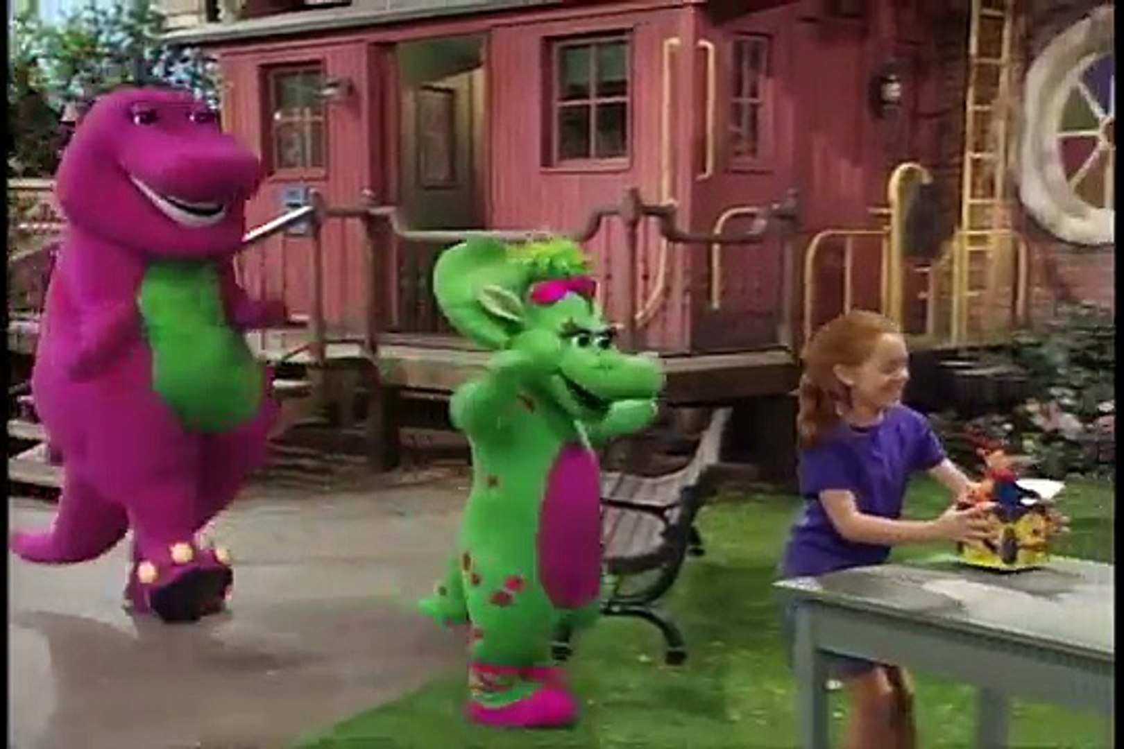 Barney - Pop Goes the Weasel (SONG) - video Dailymotion