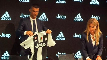 Cristiano Ronaldo es presentado como nuevo jugador del Juventus