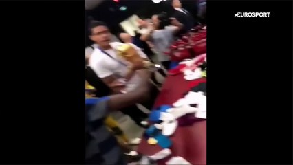 Trophée vedette, Desailly, Payet, Macron... Dans les coulisses après la victoire des Bleus