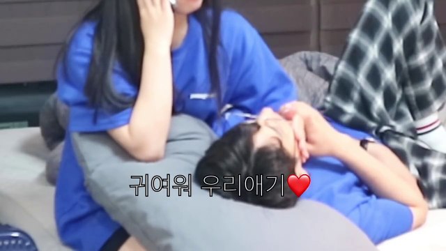 【日韓カップル】韓国人男子に男から何回も電話来るドッキリをしてみたら！【胸キュン】【고등학생한일커플】【몰카】 【高校生日韓カップル】