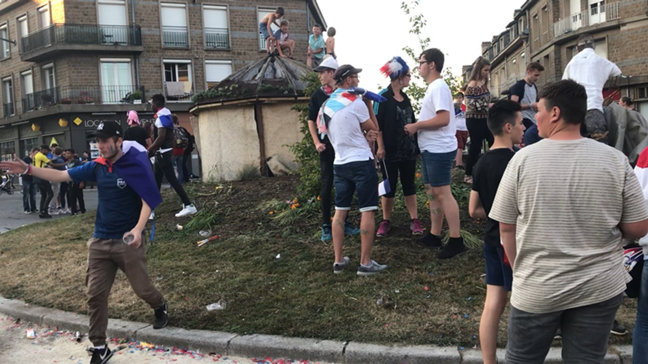 Coupe du monde. Accès fermés et rond-point détruit à Vire