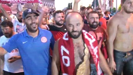 2018 Kırkpınar Şampiyonu Orhan Okulu Hamam Geleneğini Bozmadı