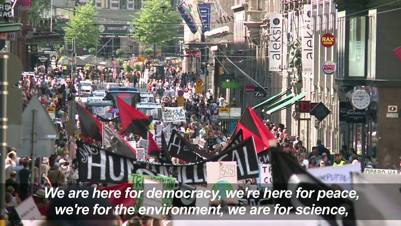 Thousands protest for peace ahead of Trump-Putin summit