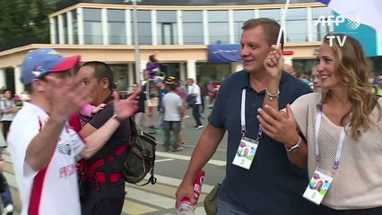 Sacre des Bleus: les supporters français extatiques à Moscou