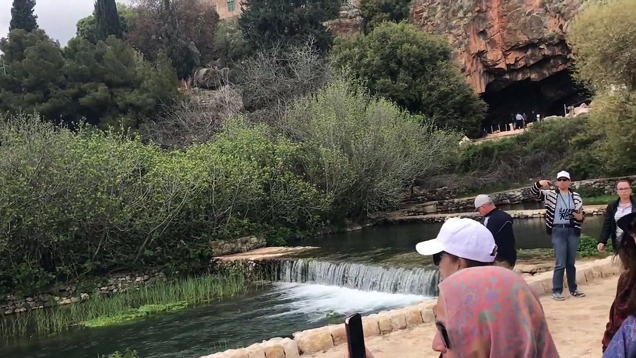 Israel- Banias e o Mar da Galileia-Lá Vai Maria,  na Terra Santa.As ruínas dos Templos Pagãos.Vejam,