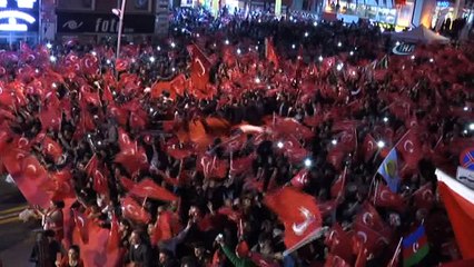 15 Temmuz Demokrasi ve Milli Birlik Günü Erzurum’da yoğun yağmur altında coşkuyla kutlanıyor