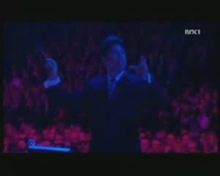 EWF - Fantasy {Live 2007}