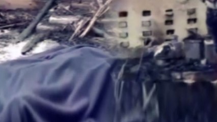 பெண்ணை கூட்டாக வன்புணர்வு செய்து கோவிலில் வைத்து எரித்து கொலை