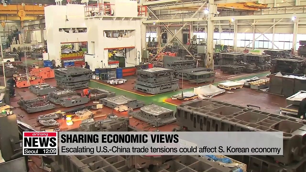 Finance minister, BOK chief vow preemptive measures against pressing economic issues