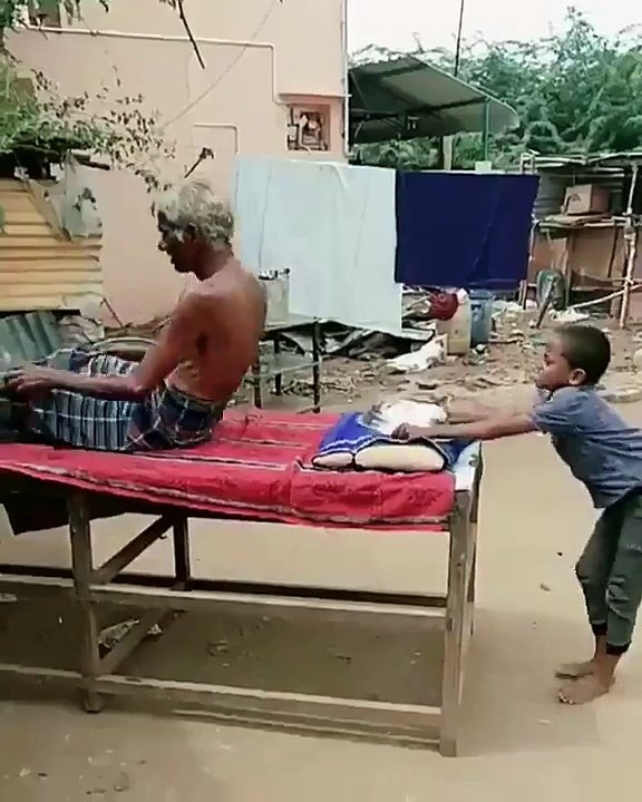 Vidio LuCu Cucu gerjain Kake