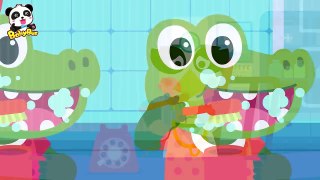 Baby Crocodiles Love Candies | Family Join Together | Thanks Giving Day | BabyBus