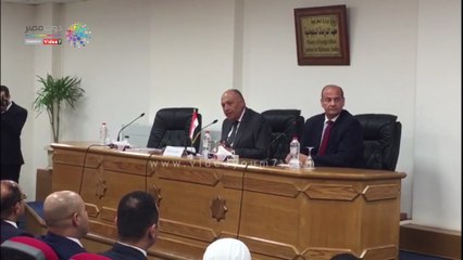 شكرى يطلع الملحقين العسكريين على مواقف مصر تجاه القضايا الخارجية