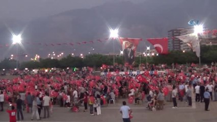 Ömer Halisdemir" Şiiri Komutanı ve Protokolü Ağlattı