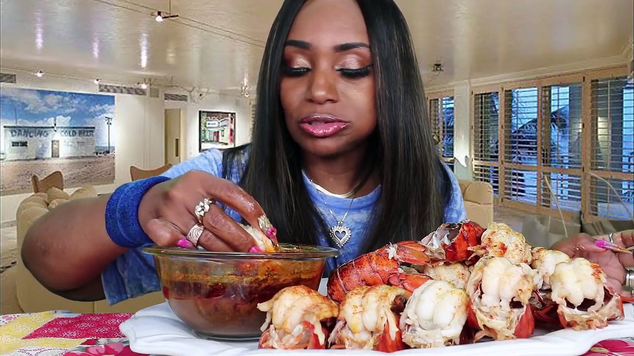 12 Lobster Tails