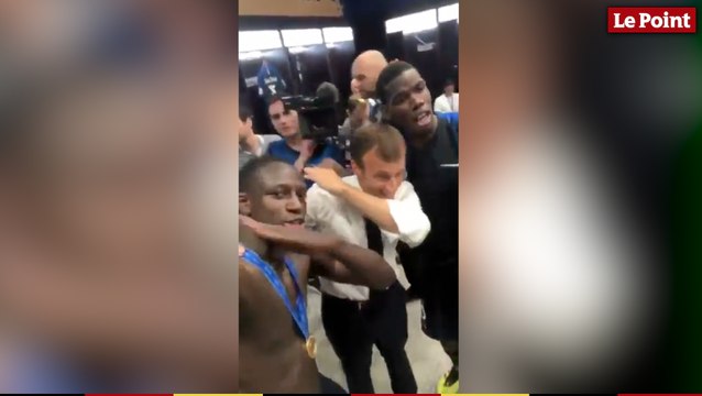 Coupe du monde 2018 : Emmanuel Macron dans le vestiaire des Bleus