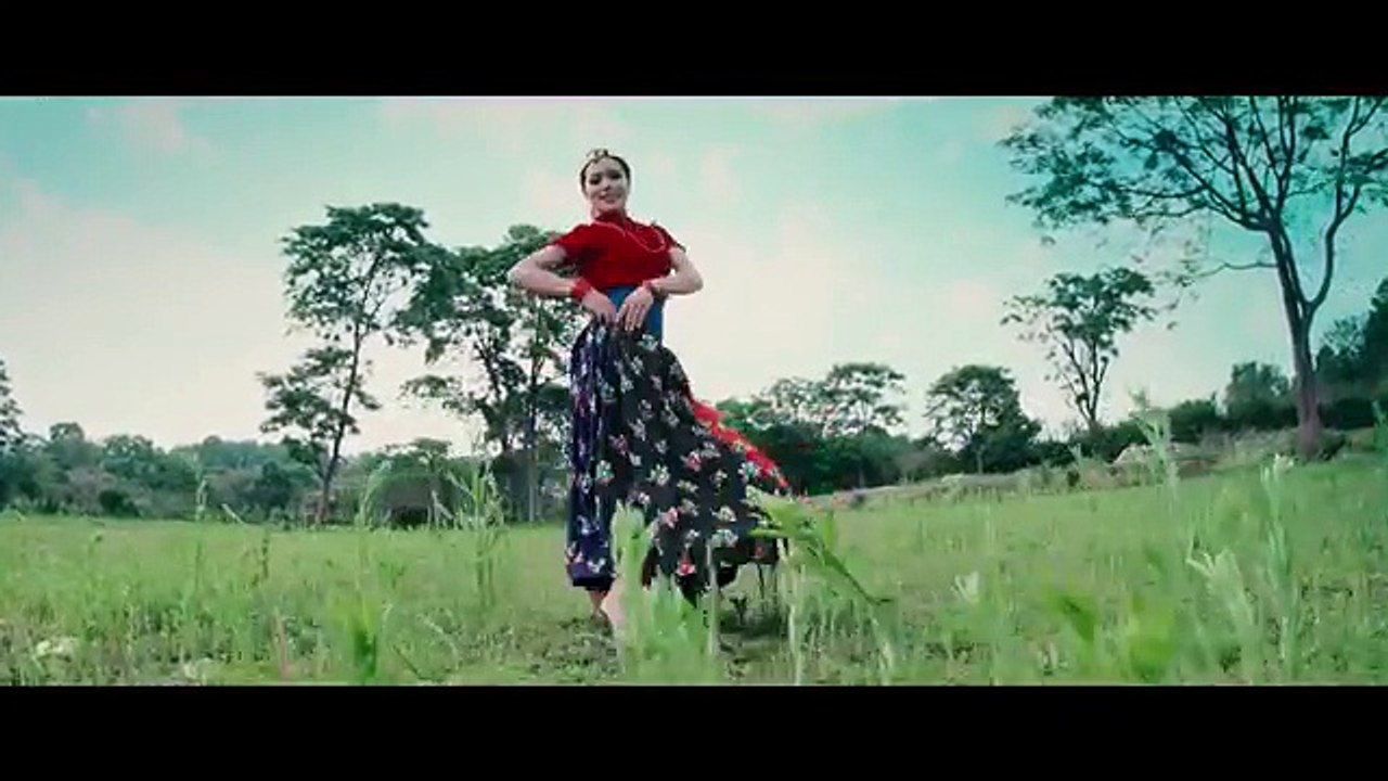 Gurasai Phulyo - Trishna Gurung [Official Video]