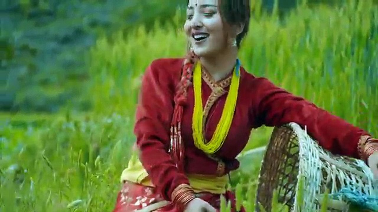 'Sarara' Brijesh Shrestha x Barsha Karmacharya (Official Video)