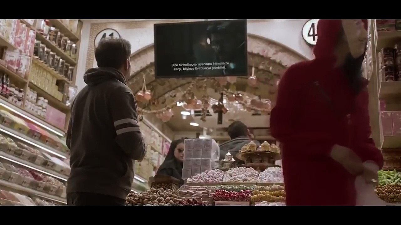 Netflix'in Türkiye'ye özel 'La Casa de Papel' 3. sezon Tanıtım Fragmanı