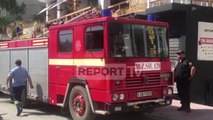 Report Tv - Zjarri përfshin lokalin në qendër të Sarandës, s’ka të lënduar